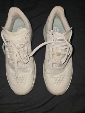 lululemon athletica Women's Light Beige Lace-Up Athletic Sneakers
